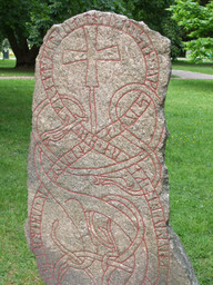 U 489, Morby — Christine Jewell from Canada; Rune Stone. CC BY-SA 2.0