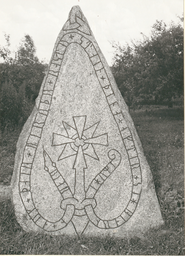 Upplands runinskrifter 1172 — Unknown author Unknown author; https://app.raa.se/open/runor/inscription?id=588a53b3-13af-49bd-8f6f-89367afc6c33. CC0 1.0