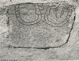 Upplands runinskrifter 1109 — Unknown author Unknown author; https://app.raa.se/open/runor/inscription?id=53979958-ddb4-4da2-a766-e23a8245344b. CC0 1.0