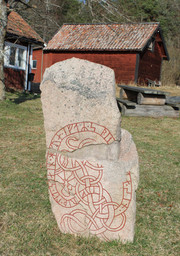 U211, Angarn, Vallentuna — Jssfrk; Own work. Public Domain Mark 1.0