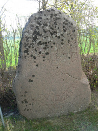 Gammalkilrunsten2 — Skvattram; Own work. Public Domain Mark 1.0