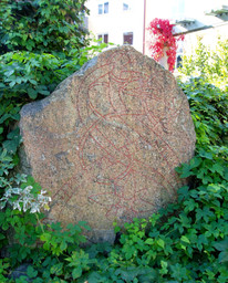 Runsten franciskanerklostret Uppsala — Udo Schröter; Own work. CC BY-SA 3.0