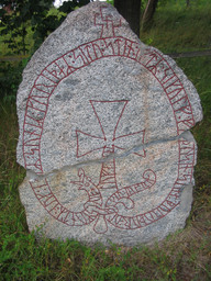 Runsten U479 — Frank Axelsson; Own work. Public Domain Mark 1.0