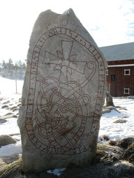 Närtuna 154 1 — Catasa; Own work. CC BY-SA 3.0