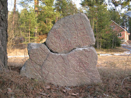 U 1181, Lilla Runhällen — Berig; Own work; I, Berig. CC BY 2.5