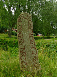 Sm 19, Stojby — access.denied; https://www.flickr.com/photos/access/2378586438/. CC BY-SA 2.0