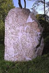 U703 Västra Väppeby — Bengt A. Lundberg; Bengt A Lundberg / Kulturmiljöbild, Riksantikvarieämbetet This file was provided to Wikimedia Commons by the Swedish National Heritage Board as part of the cooperation project Connected Open Heritage with Wikimedia Sverige . This file was made available by Riksantikvarieämbetet as part of the Connected Open Heritage project. The project is led by Wikimedia Sverige in cooperation with UNESCO, Wikimedia Italia and Cultural Heritage without Borders and is financed by a project grant from the Culture Foundation of the Swedish Postcode Lottery .; Bengt A Lundberg / Riksantikvarieämbetet. CC BY 2.5