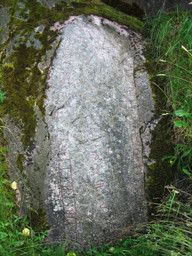 Upplands runinskrifter 146 fällbro — Hedning; Own work. CC BY-SA 3.0