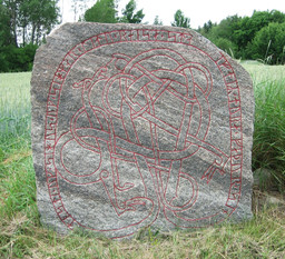 Upplands runinskrifter 232 gällsta — Hedning; Own work. CC BY-SA 3.0