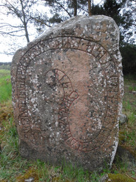 Rusten Sö183 Viggeby — Janders; Own work. Public Domain Mark 1.0