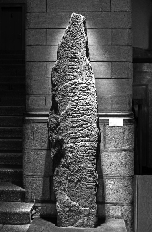Runestein

Unimus 2026: C11706 Runestein form Bautastenform av bergart
Kjølevik gnr. 11, Strand, Rogaland